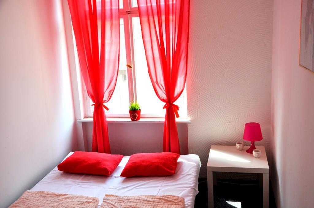 Hostel Awangarda Poznan Room photo